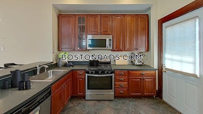 Mission Hill 5 Beds 2 Baths Boston - $5,495 No Fee