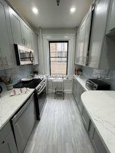 Brighton 3 Beds 1 Bath Boston - $4,750 No Fee