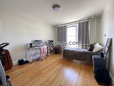 Brighton 3 Bed 1 Bath BOSTON Boston - $4,750 No Fee
