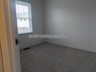 Roslindale 3 Beds No Bath Boston - $3,468 No Fee