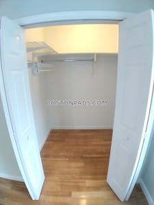 Dorchester/south Boston Border 3 Bed 1 Bath BOSTON Boston - $2,495 No Fee