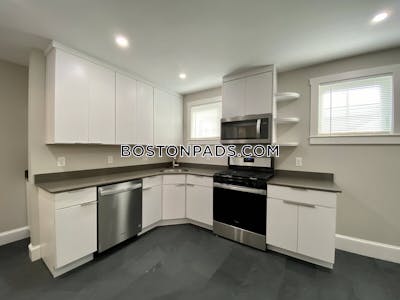 Cambridge 3 Bed, 1 Bath Unit Central Square/cambridgeport - $3,975 No Fee