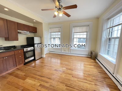 Beacon Hill Studio Beacon Hill Boston - $2,475 No Fee