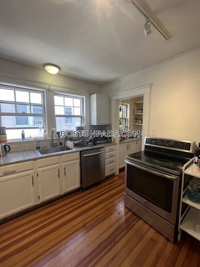 Somerville 4 Beds 1 Bath  Tufts - $5,500 No Fee