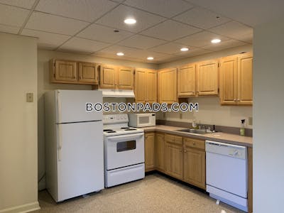 Fenway/kenmore 0 Bed 1 Bath on Park Dr in BOSTON Boston - $2,650 No Fee
