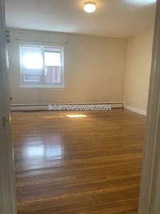 Brighton 2 Bed 1 Bath BOSTON Boston - $3,100 No Fee