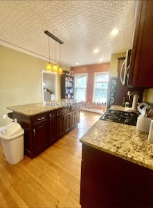 Medford 3 Beds 2 Baths on Lyman Ave in Medford  Tufts - $3,950 No Fee