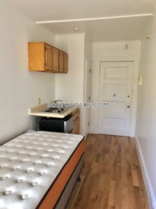 Brookline Studio Brookline  Boston University - $1,795 No Fee