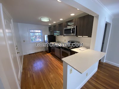 Newton 2 Beds 1 Bath  Waban - $3,250 No Fee