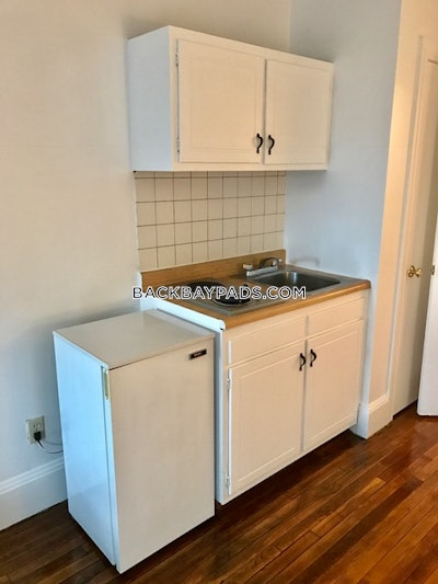 Back Bay Studio 1 Bath Boston - $2,195 No Fee