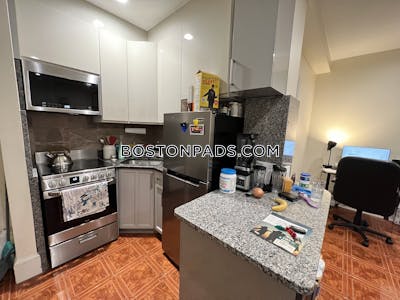 Brookline Apartment for rent 1 Bedroom 1 Bath Coolidge Corner - $2,600 No Fee
