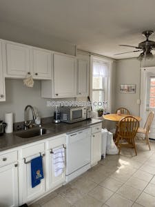North End 2 Beds 1 Bath Boston - $4,500 No Fee