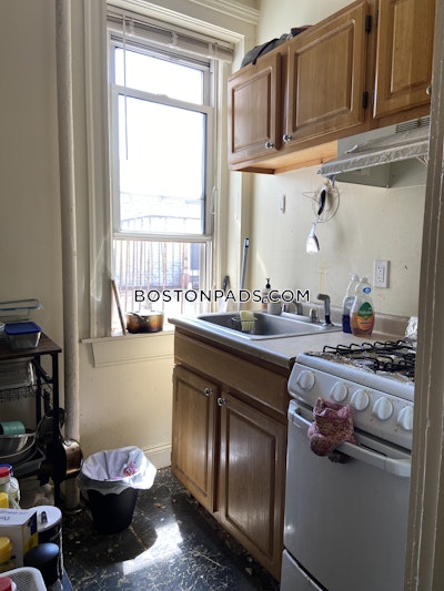 Fenway/kenmore Apartment for rent 1 Bedroom 1 Bath Boston - $2,850 No Fee