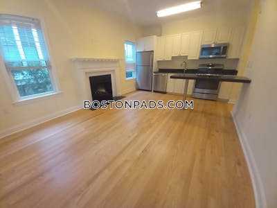 Cambridge Apartment for rent 3 Bedrooms 1 Bath  Harvard Square - $4,595 No Fee