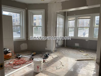 Allston/brighton Border Apartment for rent 2 Bedrooms 1 Bath Boston - $2,795 No Fee