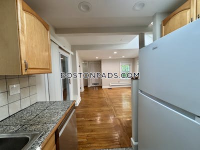 Somerville 2 bedroom 1 baths in SOMERVILLE  East Somerville - $2,800 No Fee
