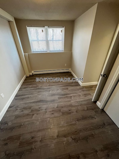 Grafton 2 bedroom 1 baths in Grafton - $1,975 No Fee