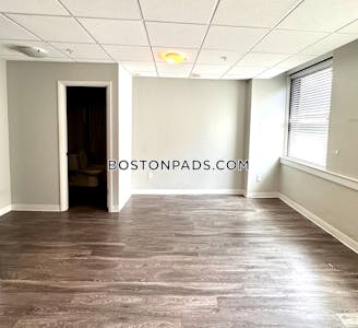 Worcester 1 bedroom 1 baths in Worcester - $1,600 No Fee