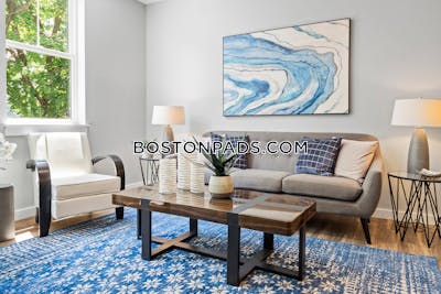 Reading 2 bedroom 1 baths Luxury in READING - $3,050 No Fee