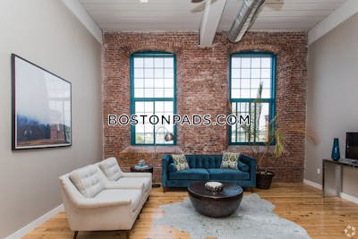 Fall River Apartment for rent 3 Bedrooms 1 Bath - $3,200 No Fee