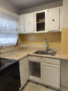 East Boston 2 Beds 1 Bath Boston - $1,750 No Fee
