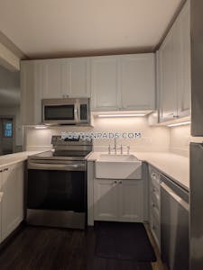 Cambridge Apartment for rent 3 Bedrooms 2 Baths Harvard Square - $4,125 No Fee